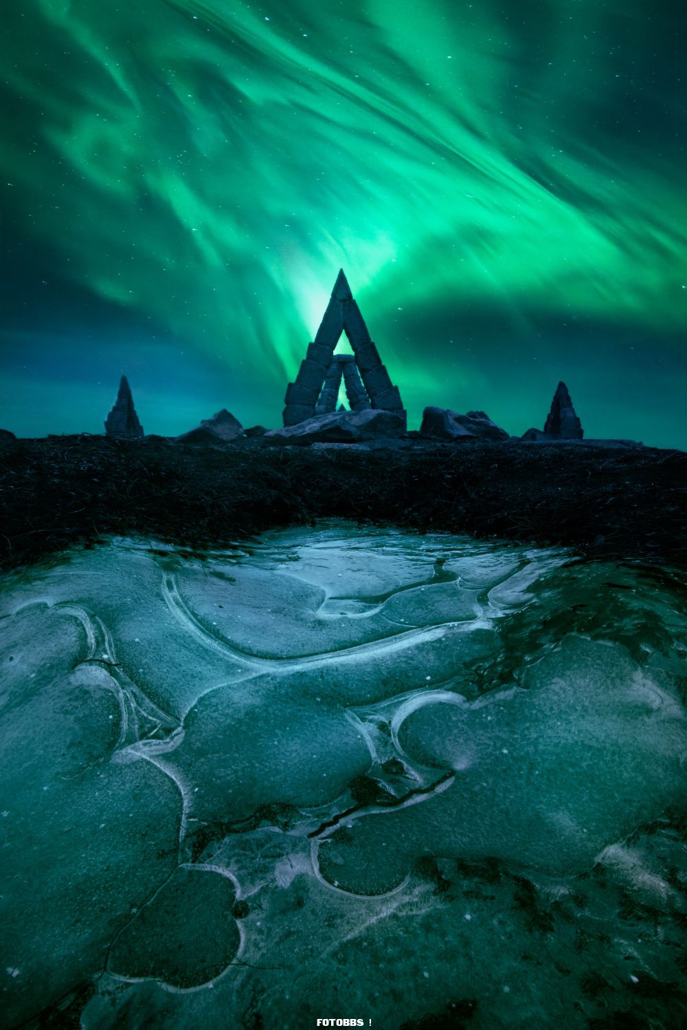 Aurorae_Arctic_Gates.jpg